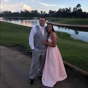 Meet your Posher, Hayley